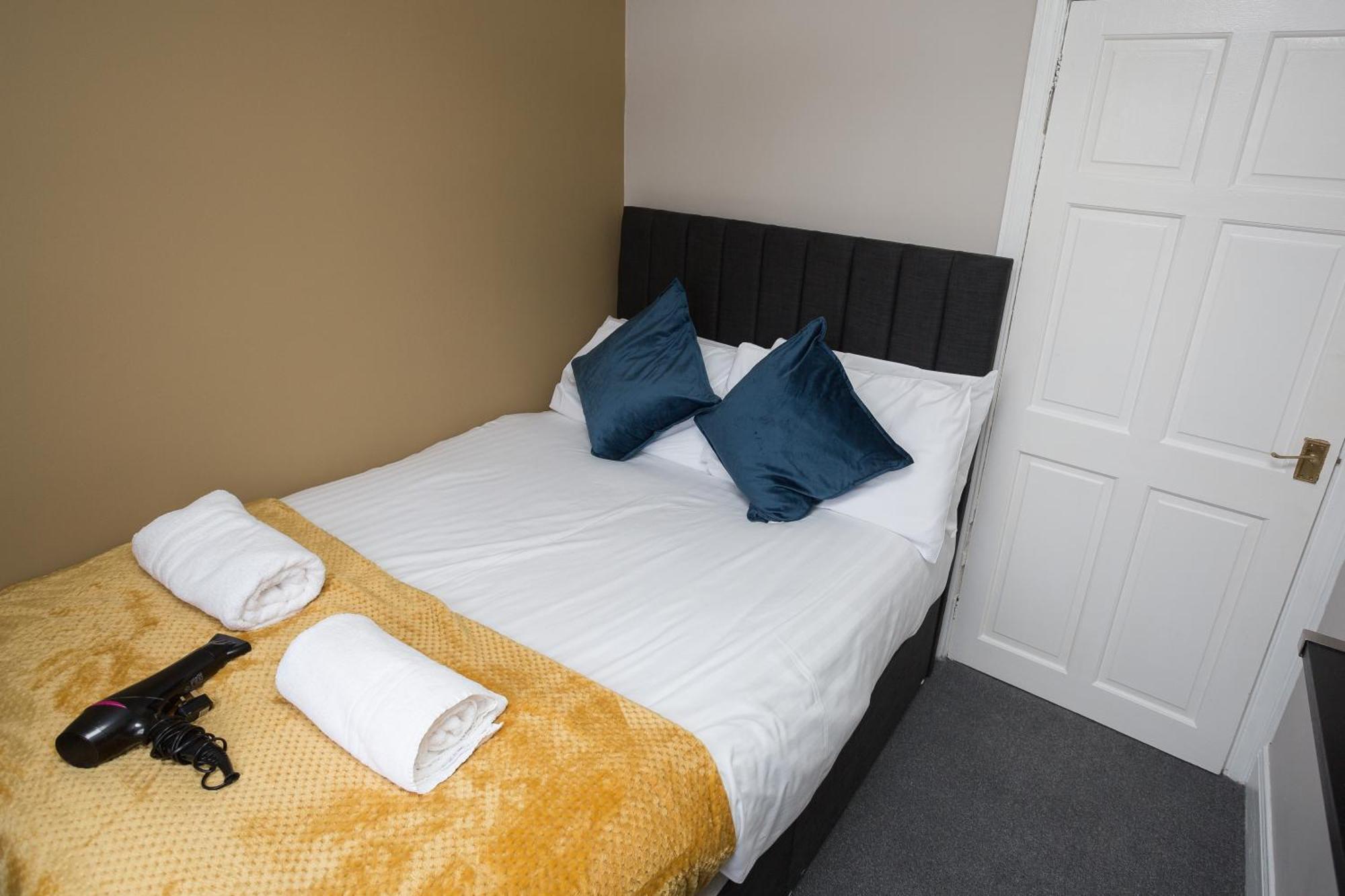 The Avenue-3 Bed Sleeps 6 Great For Contractors Villa Gateshead Exterior photo